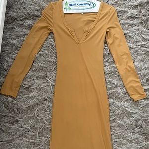 Long sleeve Toffee bodycon dress